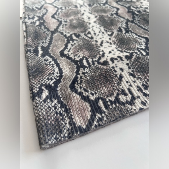 Vero Moda Long Sleeve Snakeskin Print Dress Size S - Picture 5 of 12